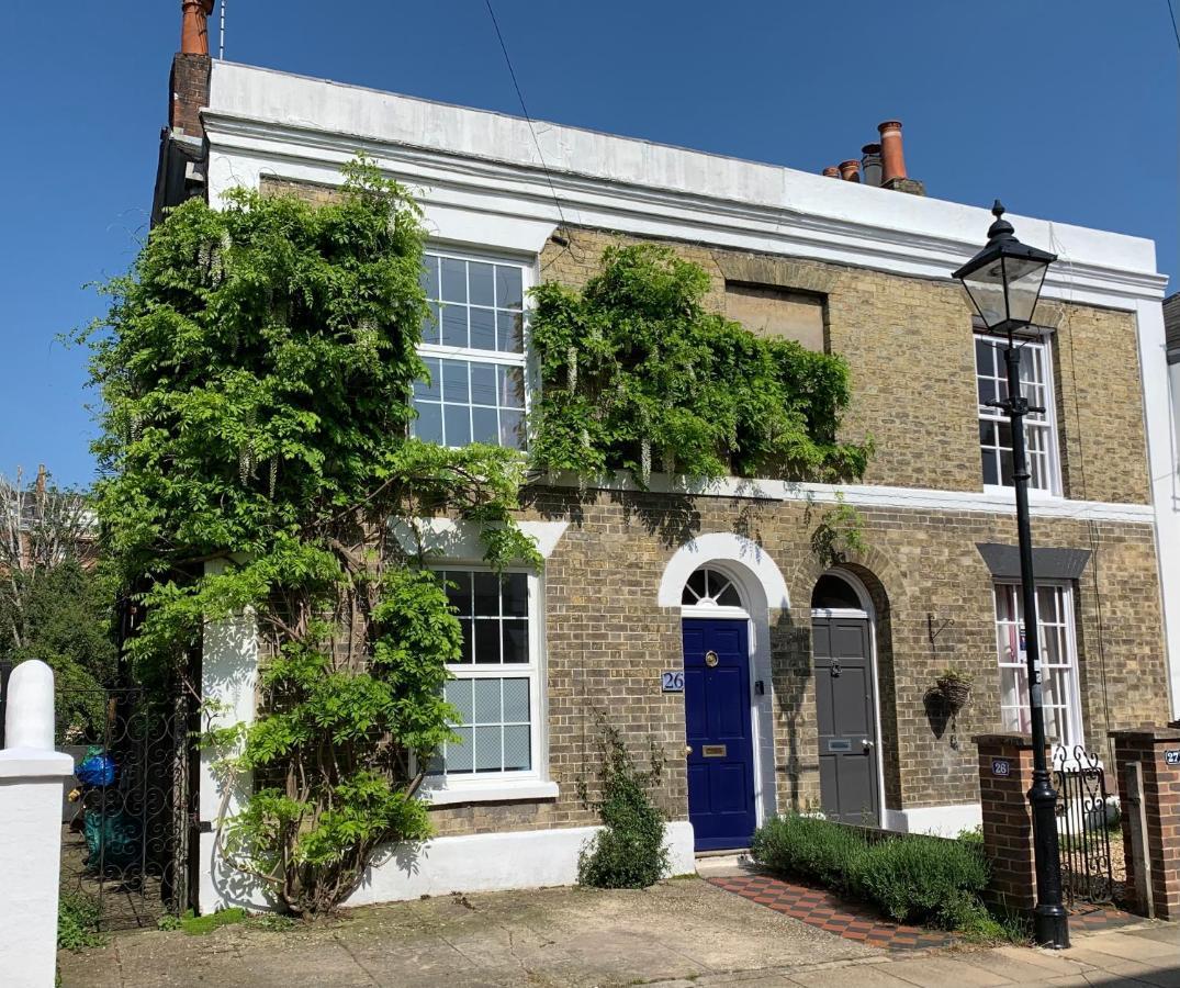 Bed and Breakfast Esme's Winchester Exterior foto