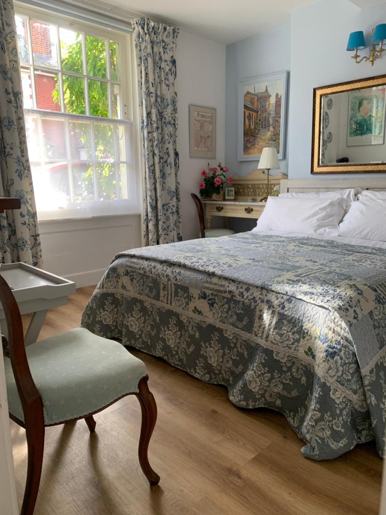 Bed and Breakfast Esme's Winchester Exterior foto